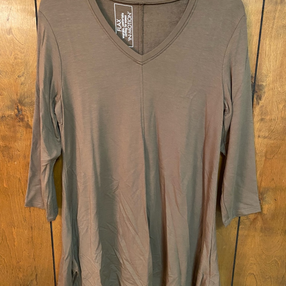 Flax Women's Olive V-Neck Tunic